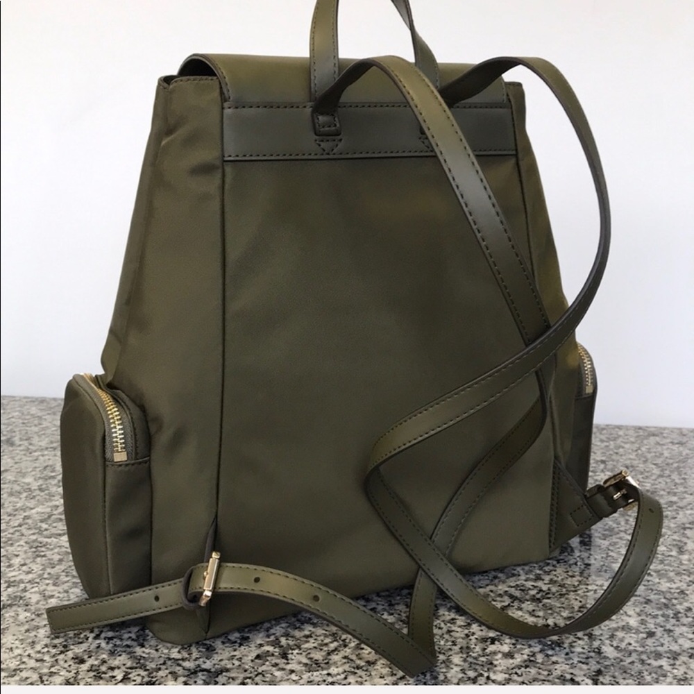 Michael Kors Nylon cargo backpack olive green - Picture 3 of 8
